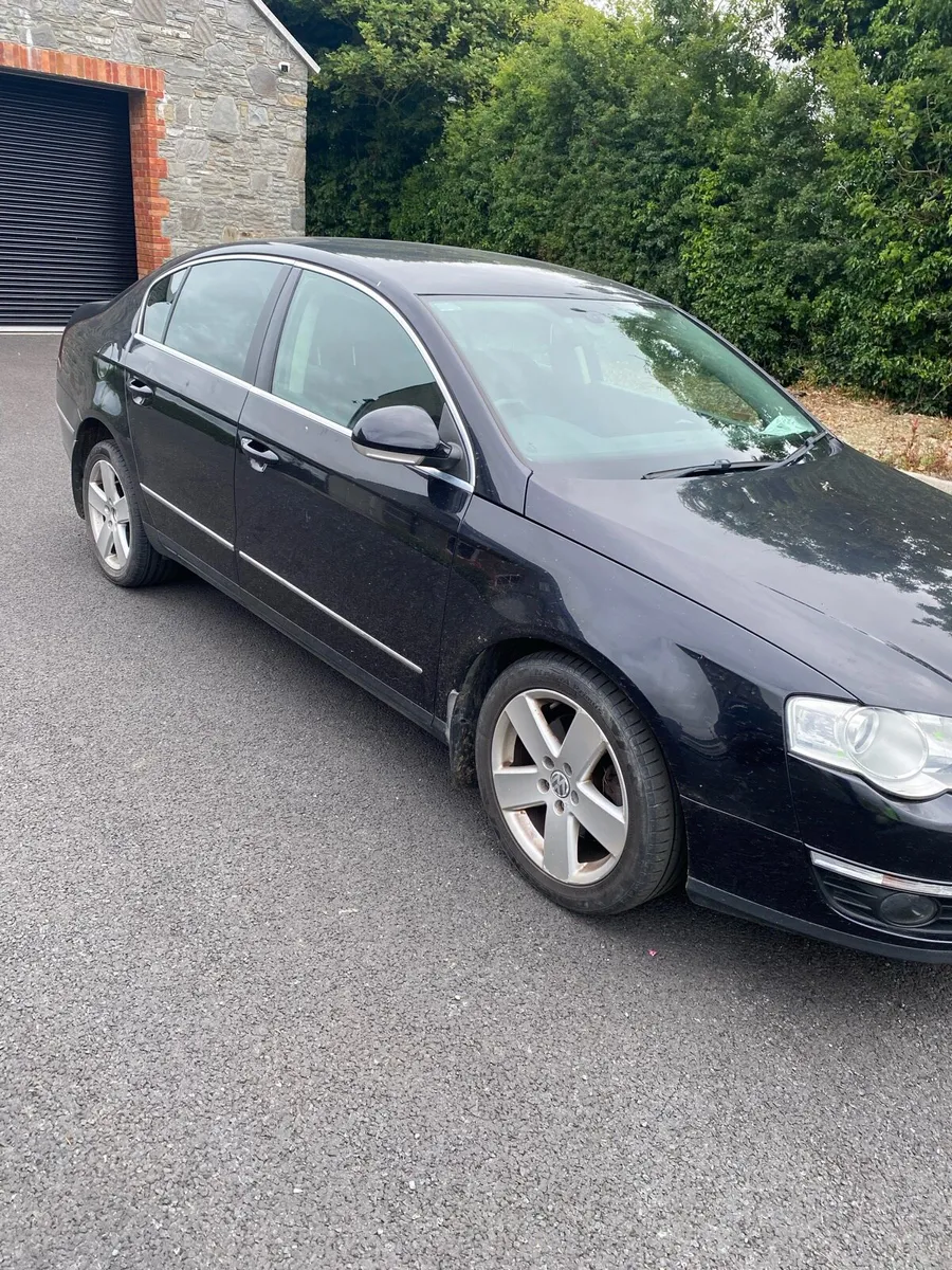 Car - Image 2