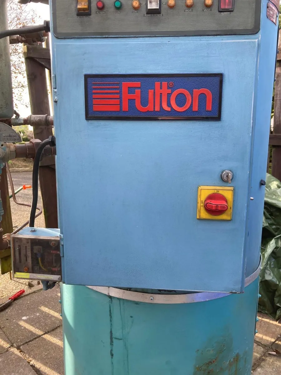 10hp Fulton boiler oil fired - Image 1