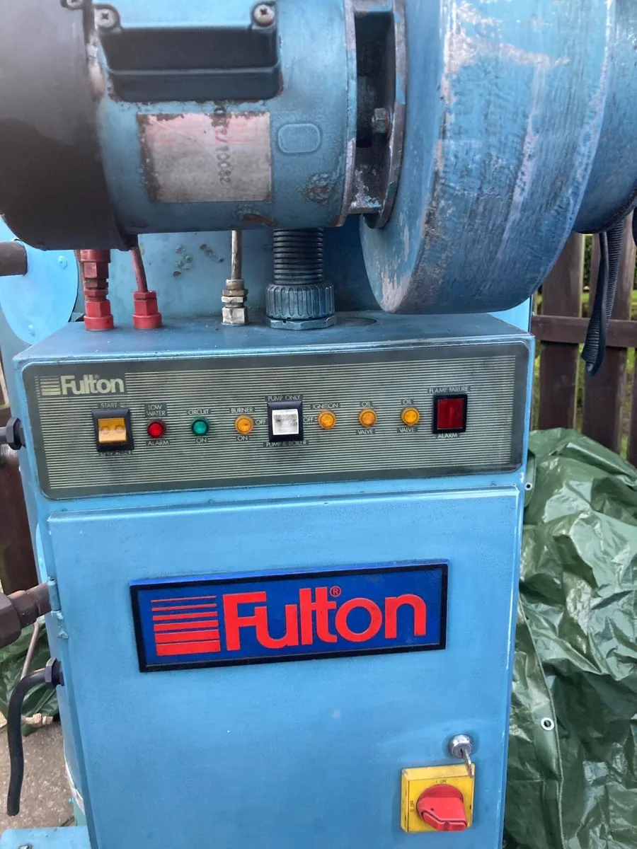 10hp Fulton boiler oil fired - Image 4