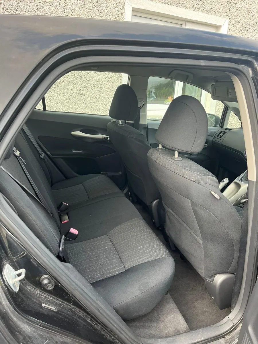 Toyota Auris 2008 - Image 4