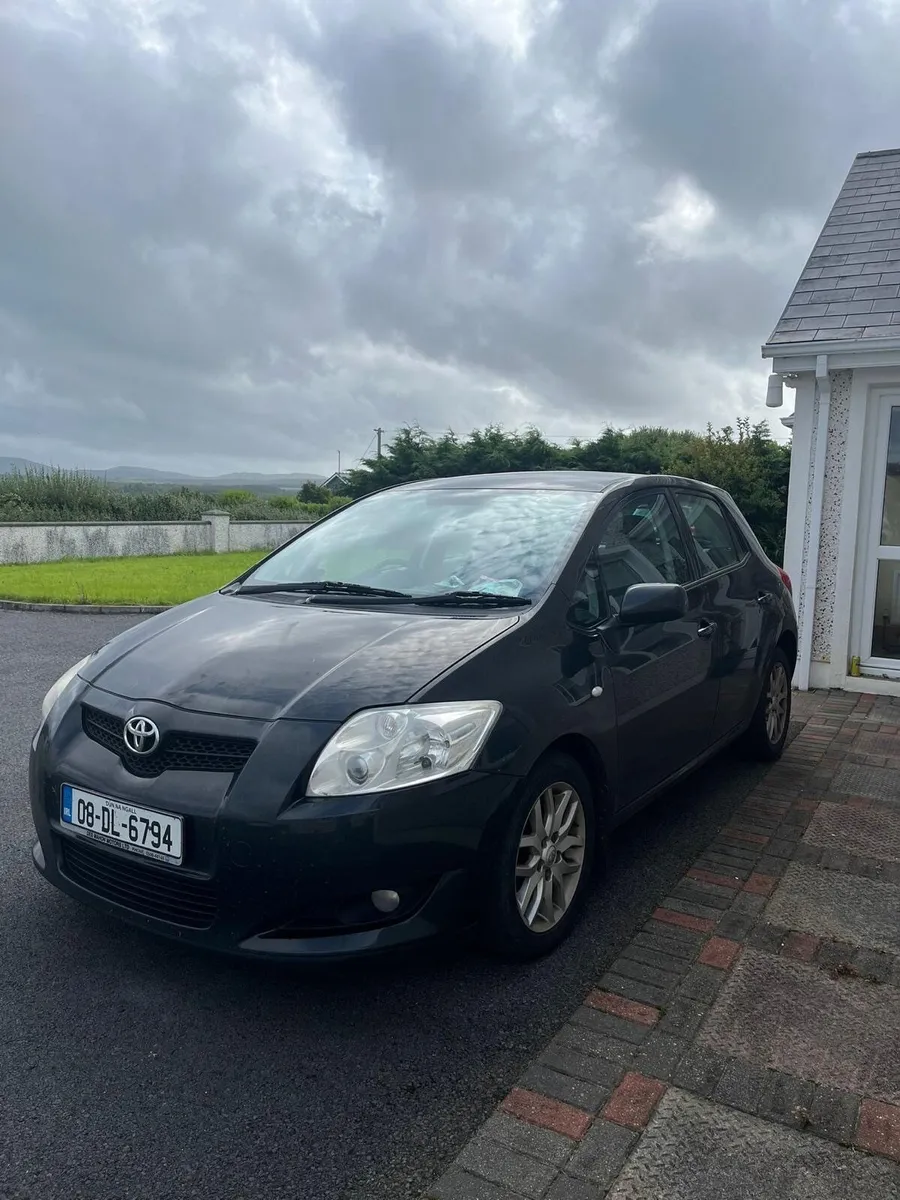 Toyota Auris 2008 - Image 1