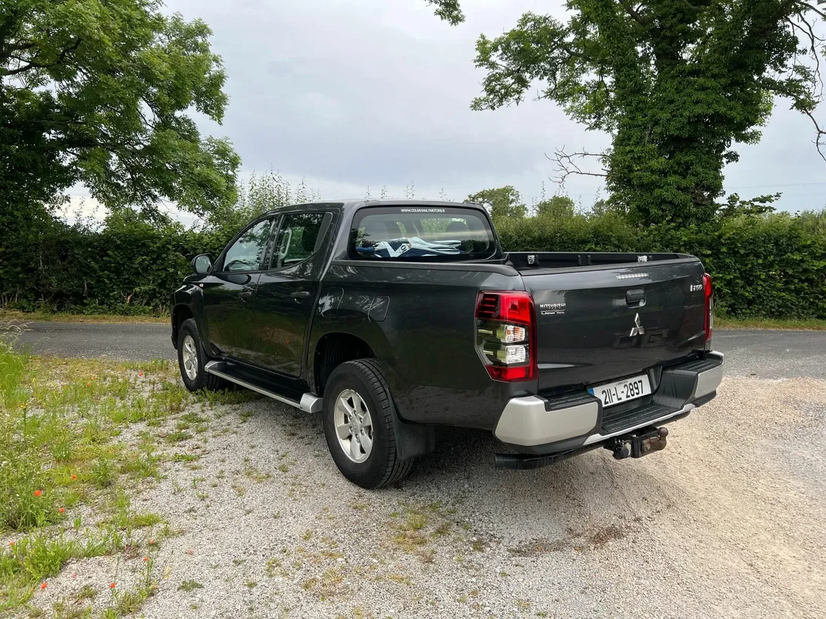 Mitsubishi L200 Intense 2021 - Image 1