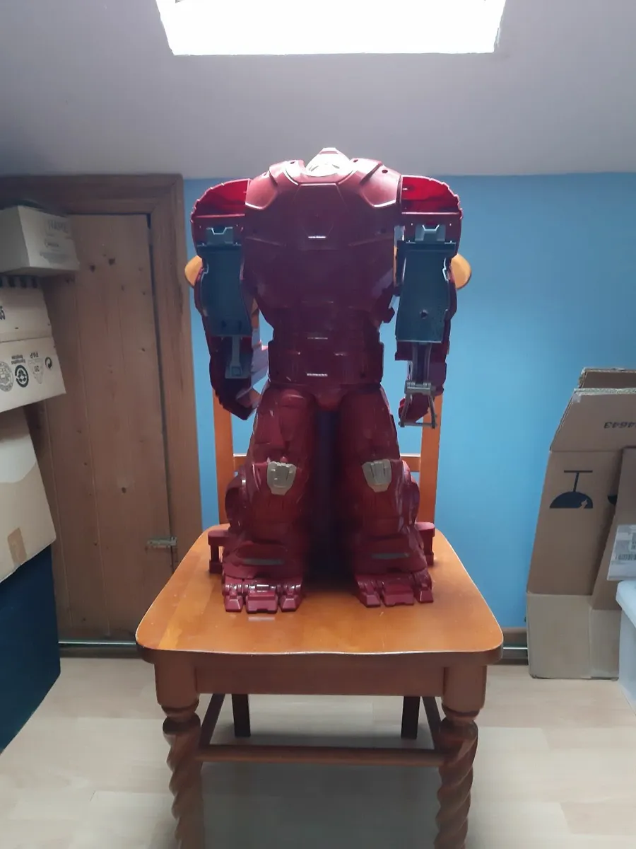 super hero play set - Image 2