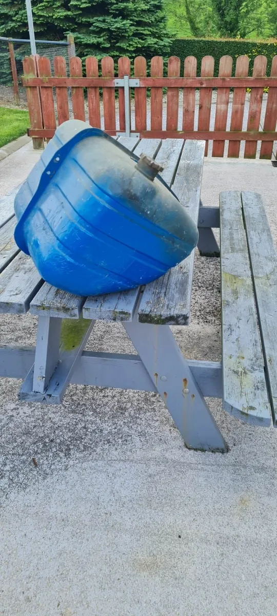 Ford 4000 Fuel tank