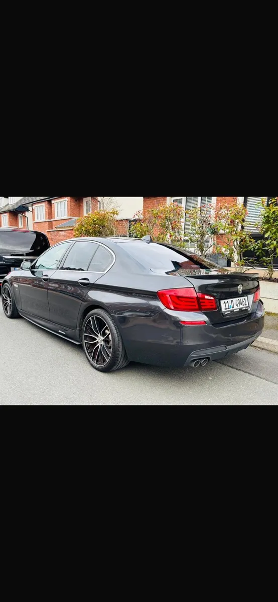 BMW 520 - Image 2
