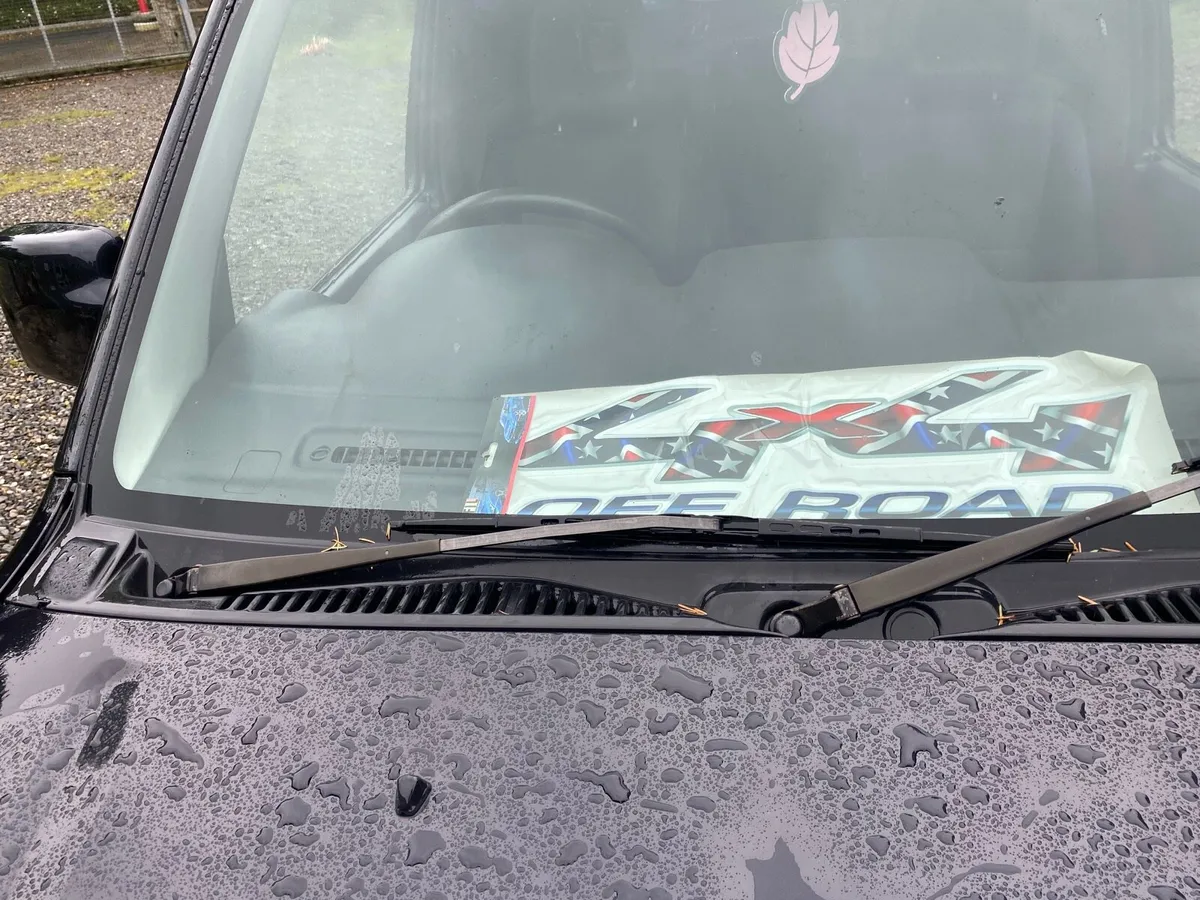 Car - Image 1