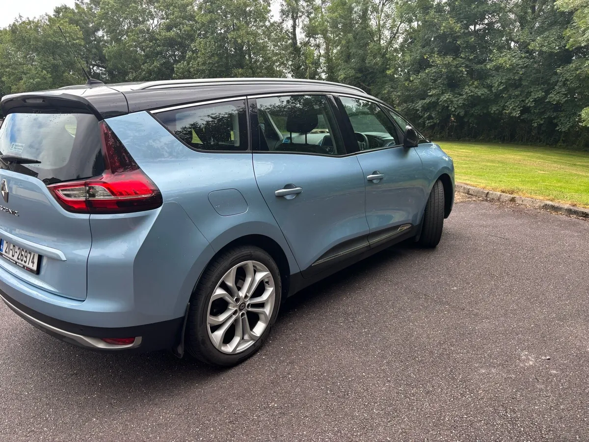 Renault Grand Scenic 2021 - Image 3