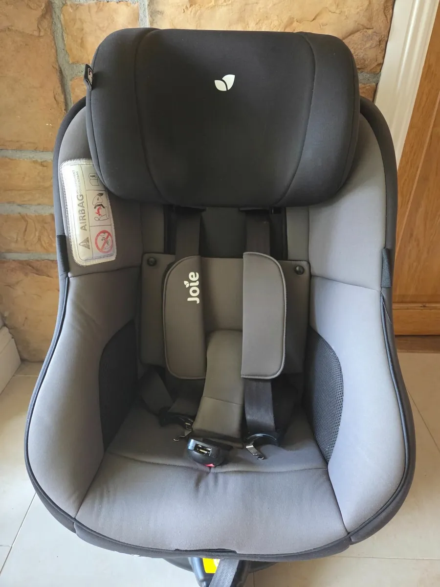 Joie 360 Car seat - Image 2