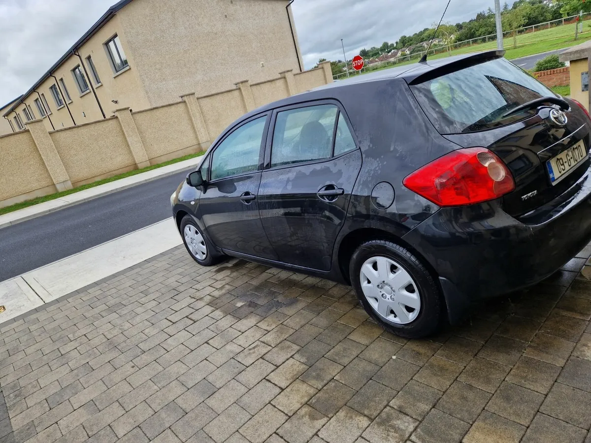 Toyota Auris 2009 1.4 D4D - Image 2