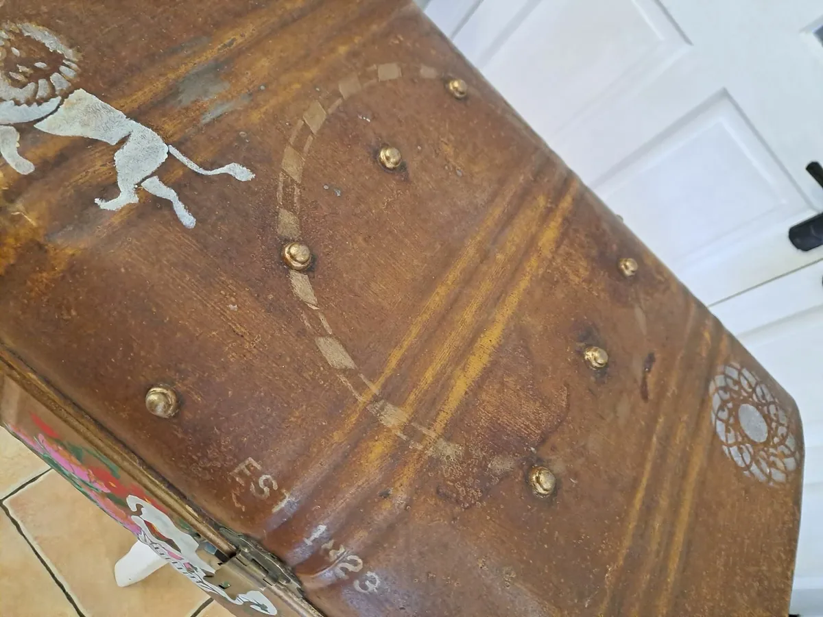1940s, 50s metal trunk, steam punk style - Image 4