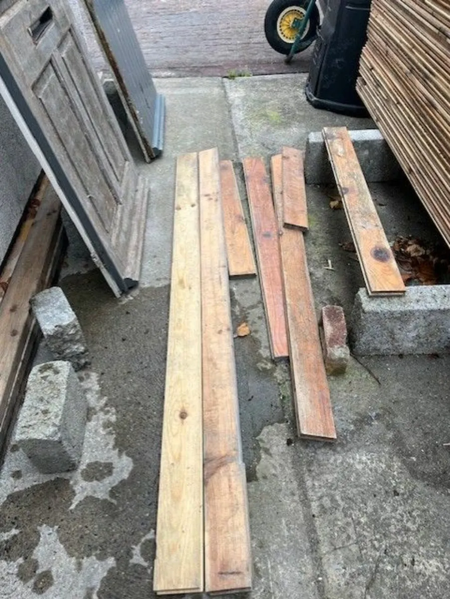 Pine flooring - Image 4