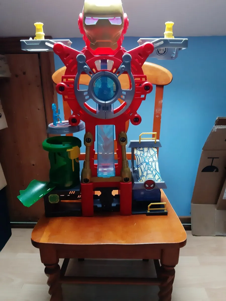 super hero playset