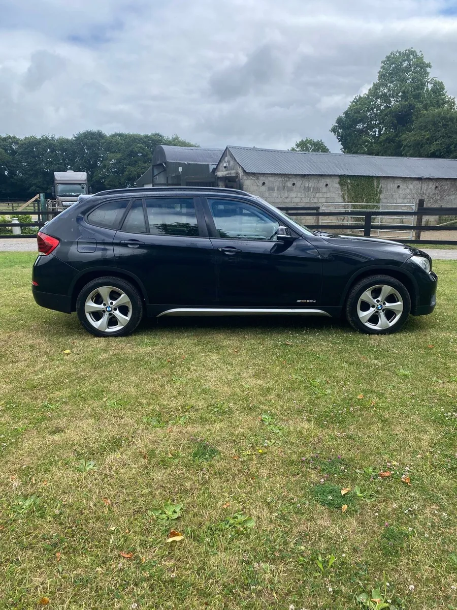 BMW X1 - Image 2