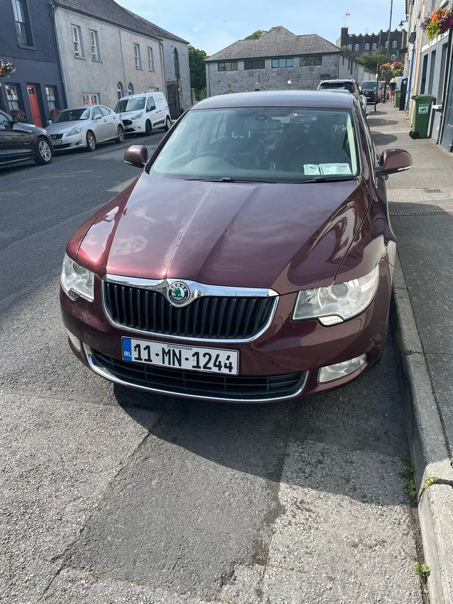 Skoda Superb 2011 1.6 tdi - Image 1