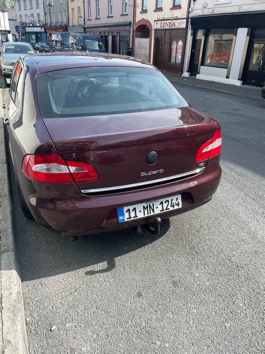 Skoda Superb 2011 1.6 tdi - Image 3