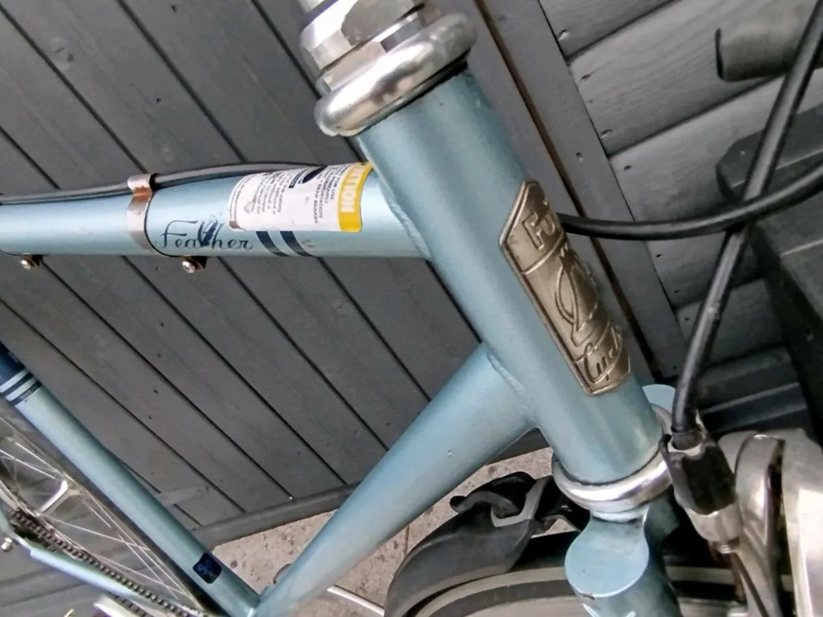 Fuji feather fixed gear bike - must see - Image 3