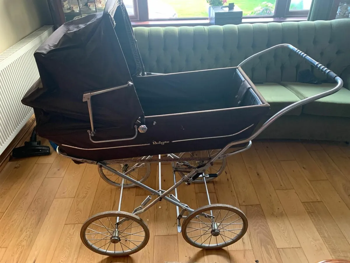Vintage Pram - Image 1