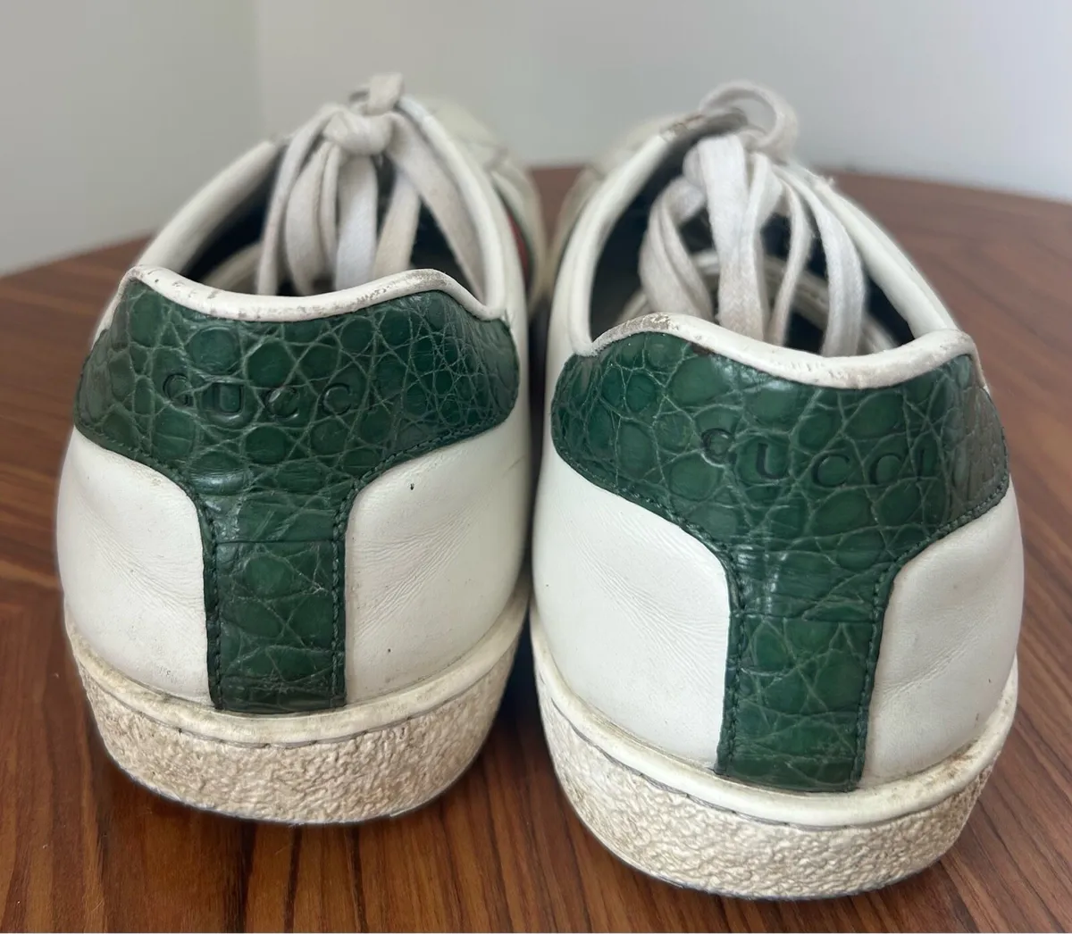 Men's Gucci trainers - Image 2