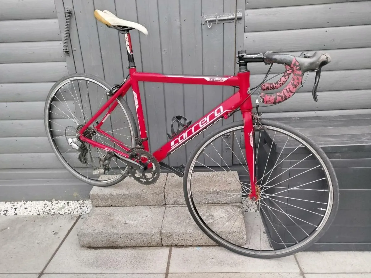 Carrera zelos road bike - must see - Image 2