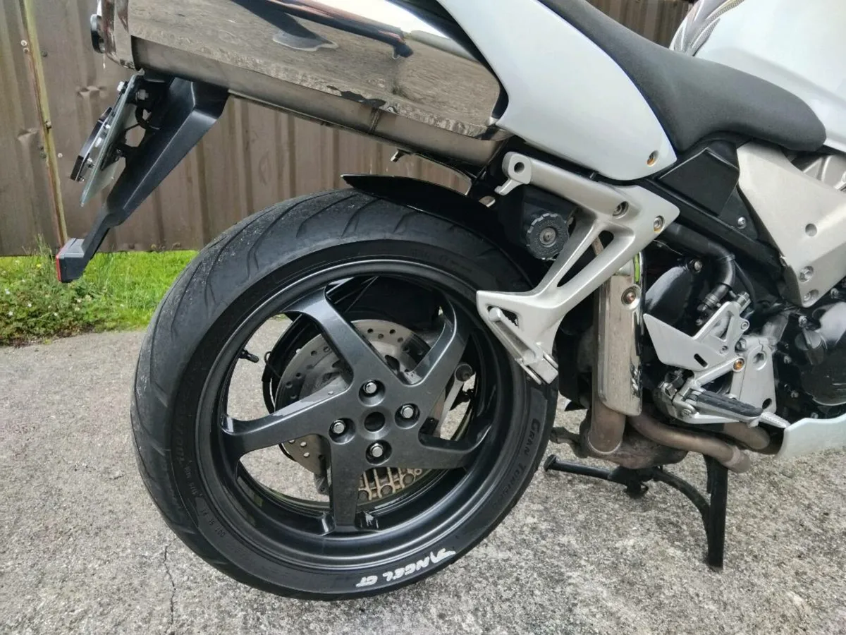 Honda vfr 800 - Image 4