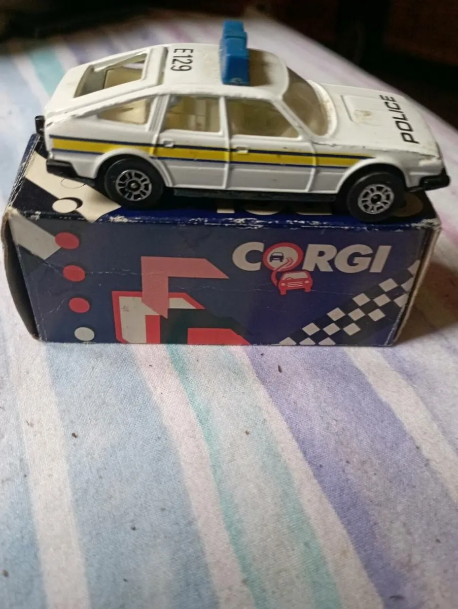 CORGi DIE CAST MODLE - Image 3