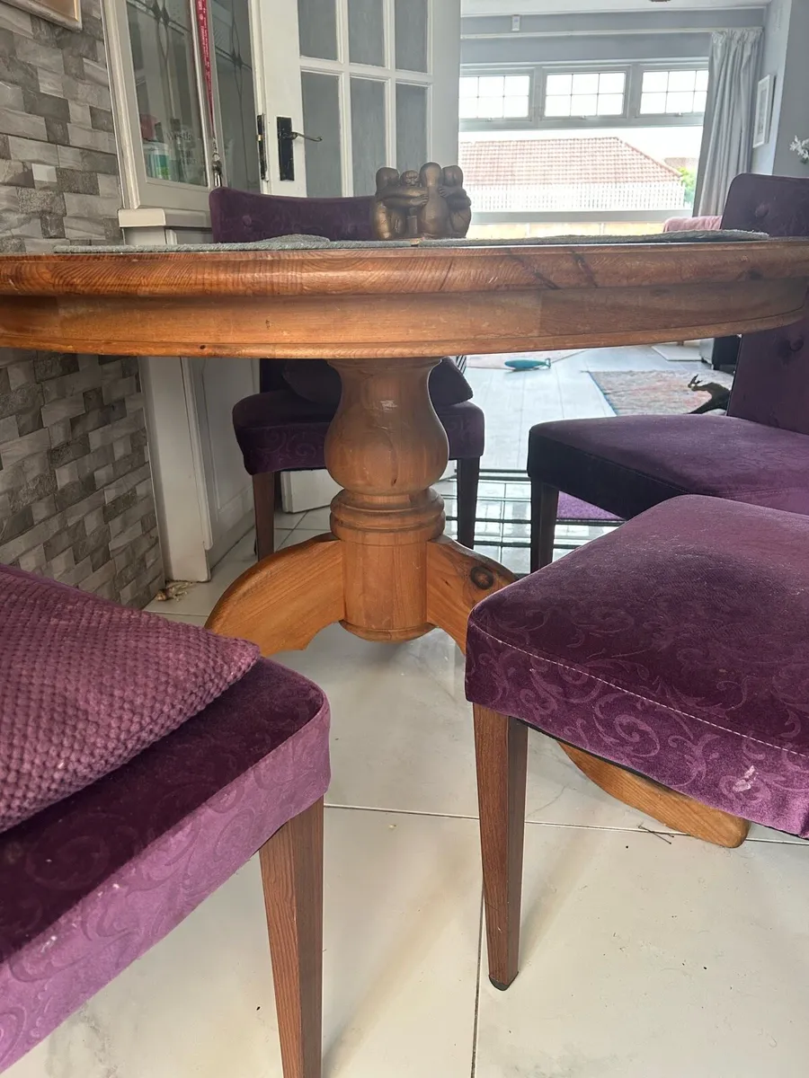 Solid oak kitchen table - Image 2