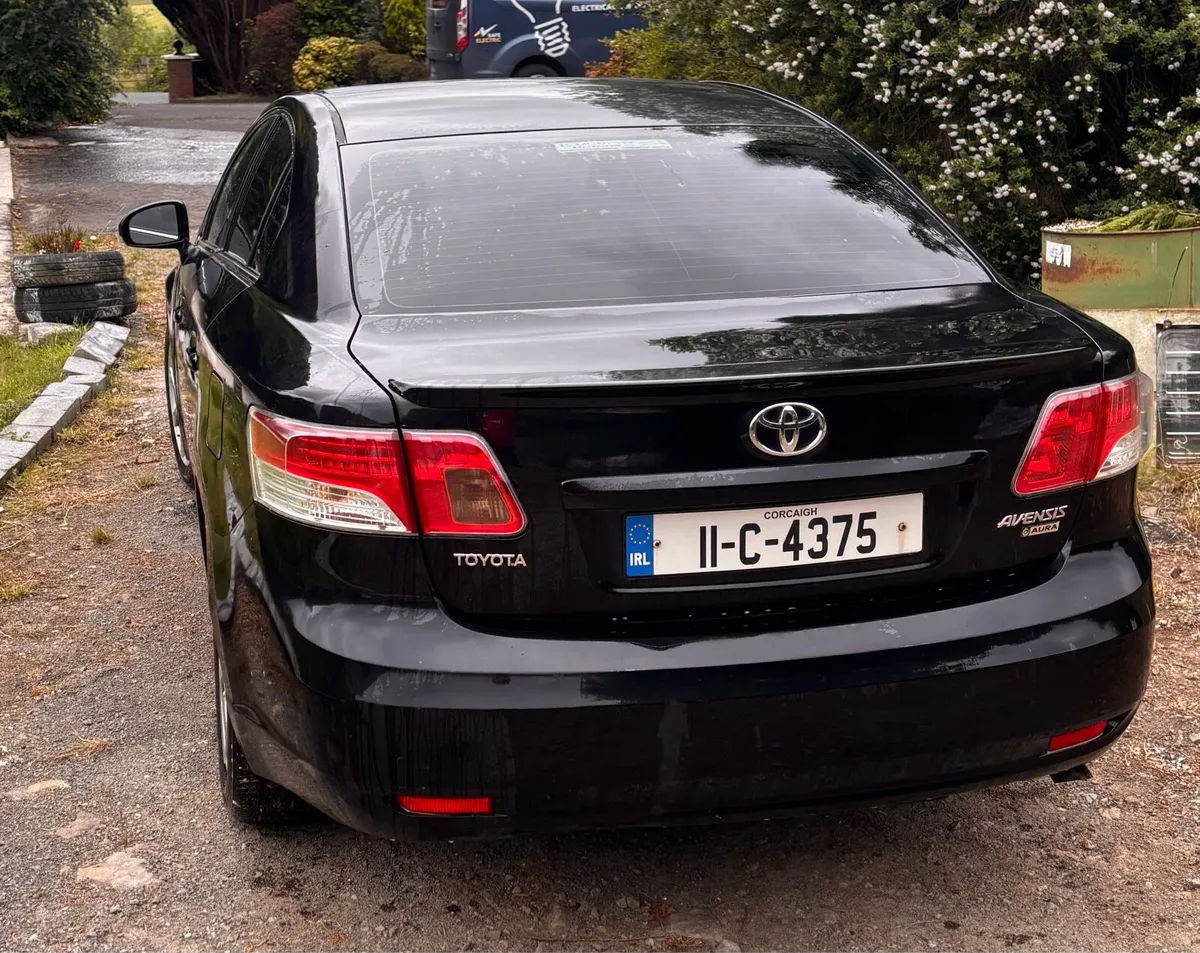 Toyota Avensis - Image 4