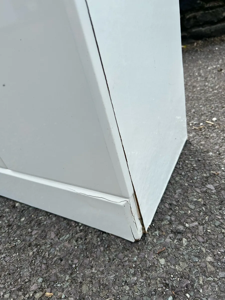 FREE Vanity Unit - Image 4