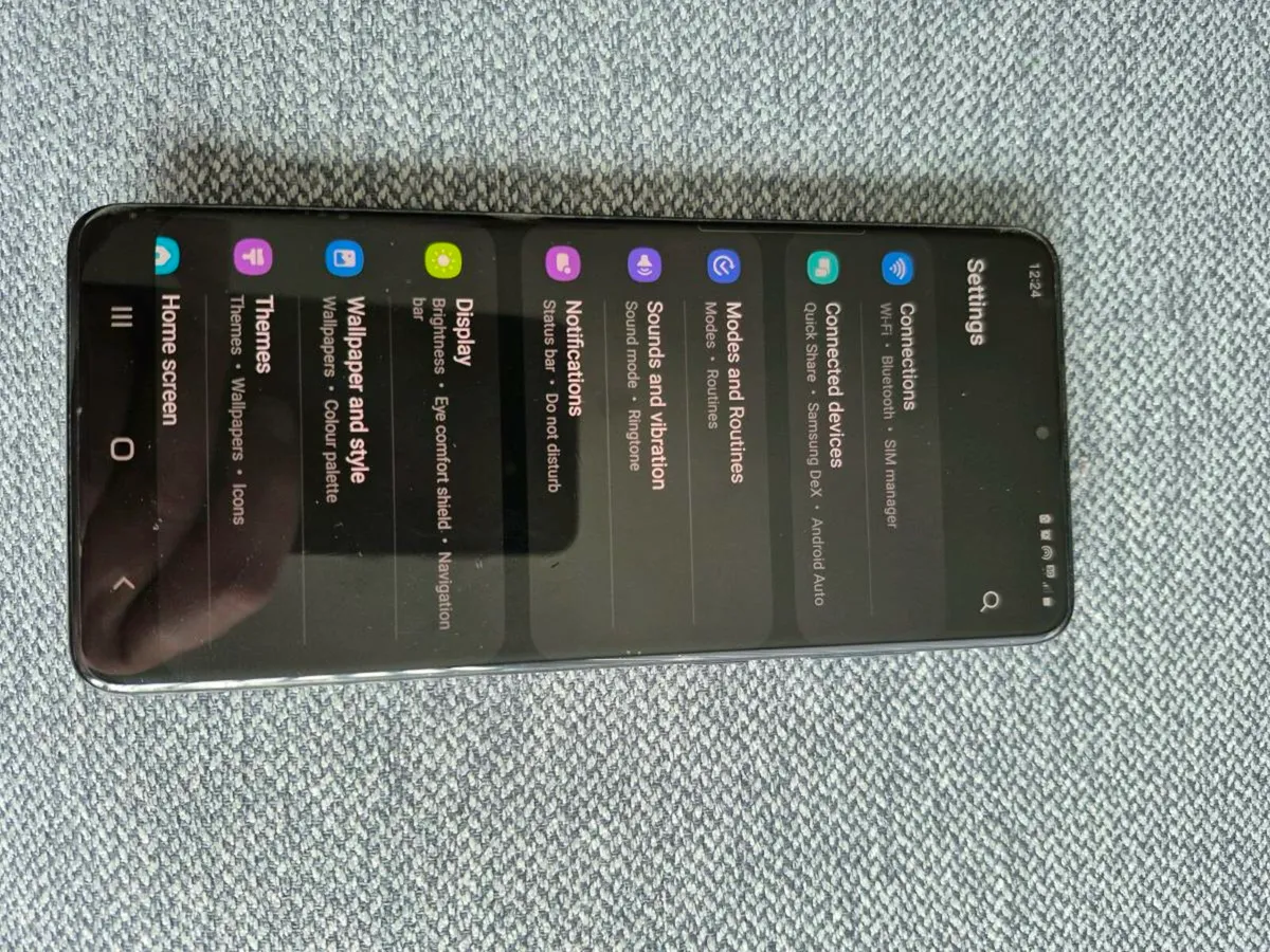 Samsung Galaxy S20 Plus 5G 128GB - Image 1