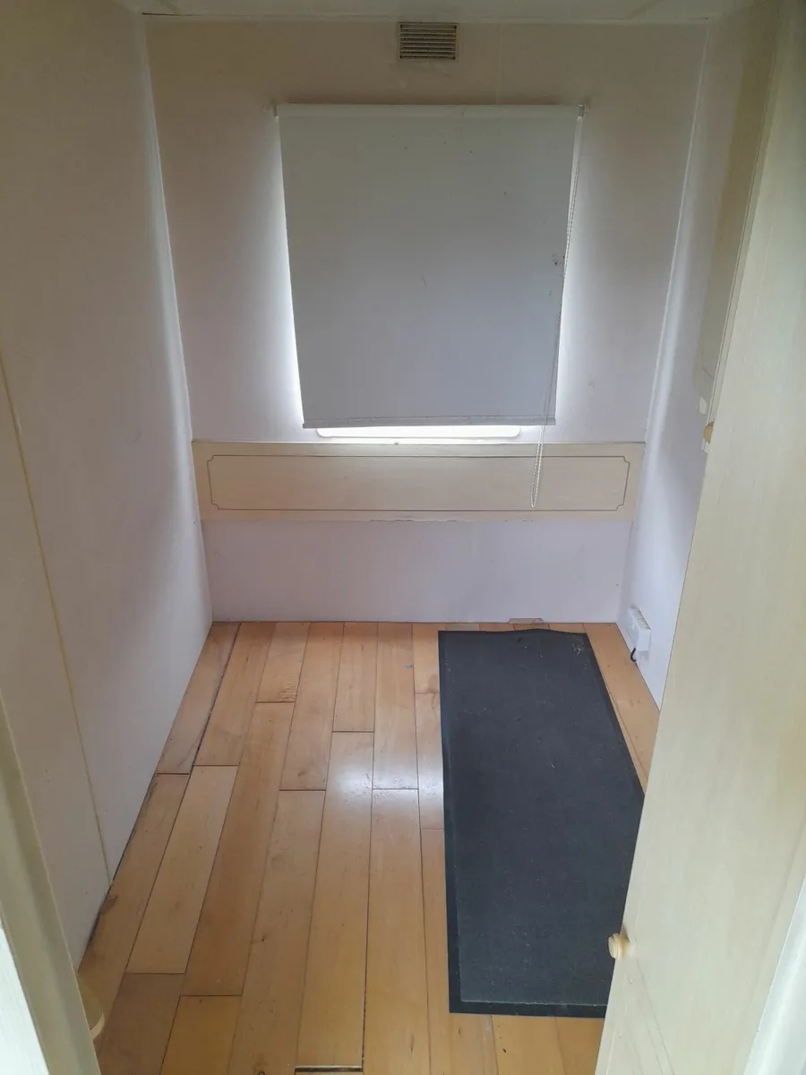 Mobile Home - Image 2