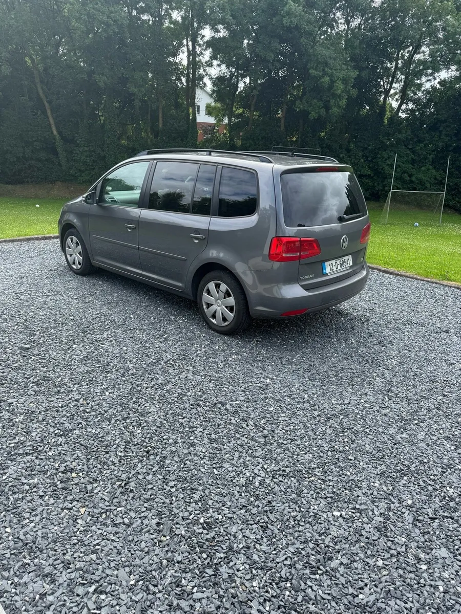 2012 Volkswagen Touran 1.4 TSI Automatic 7 Seater - Image 4