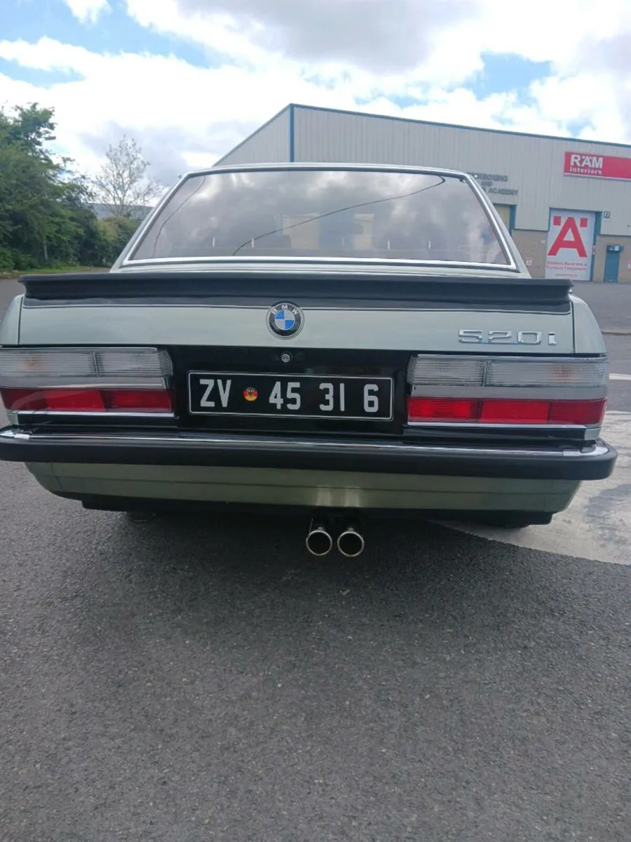 Bmw  520i - Image 3