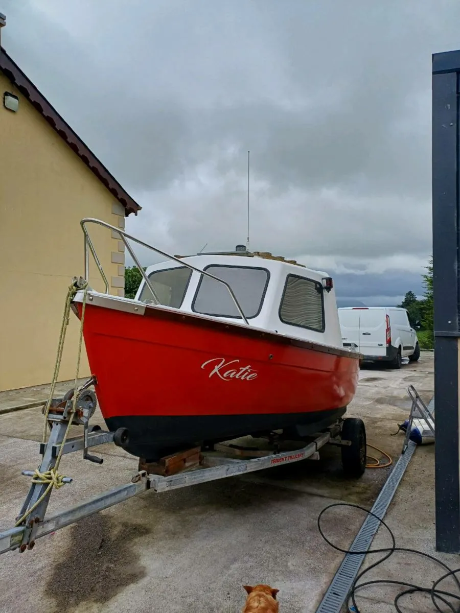 18-foot boat for sale - Image 3