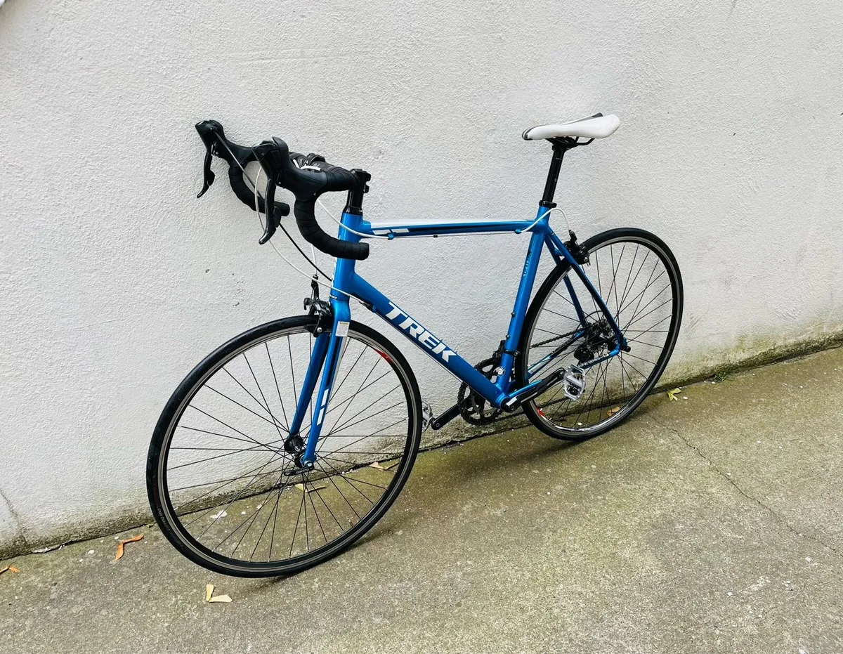Trek one series 1.2 road bike - Image 1