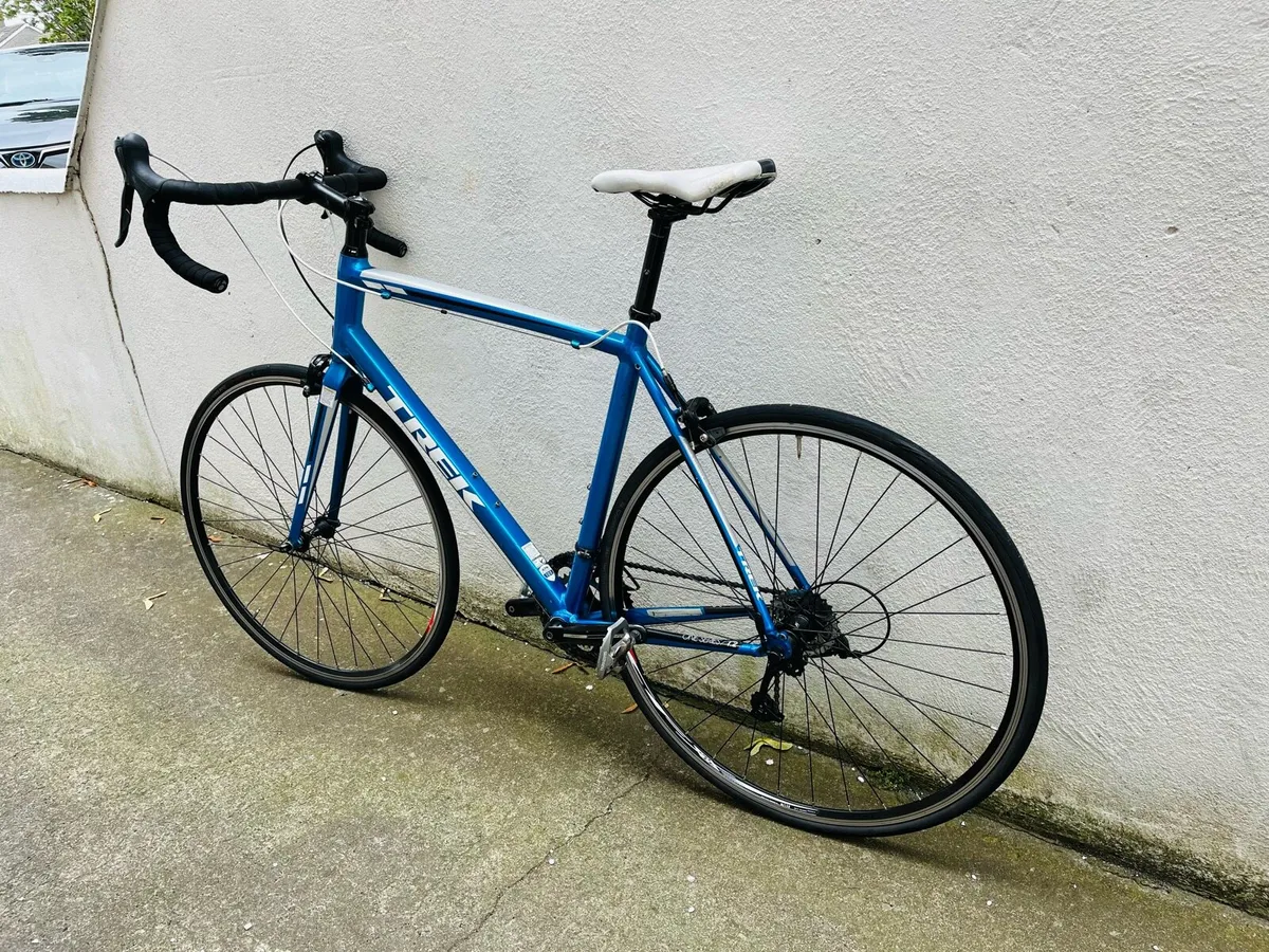 Trek one series 1.2 road bike - Image 4