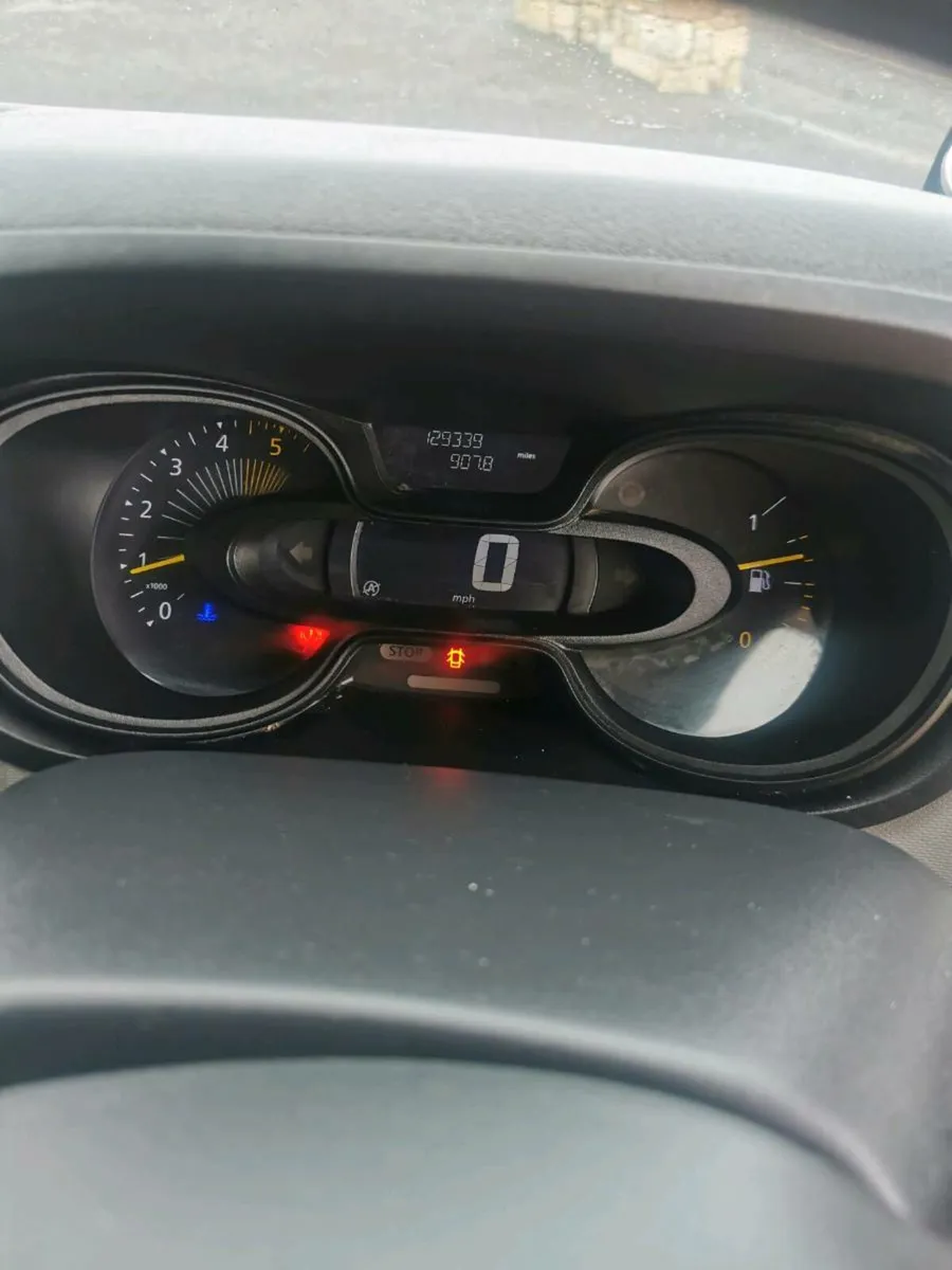 Renault traffic - Image 1