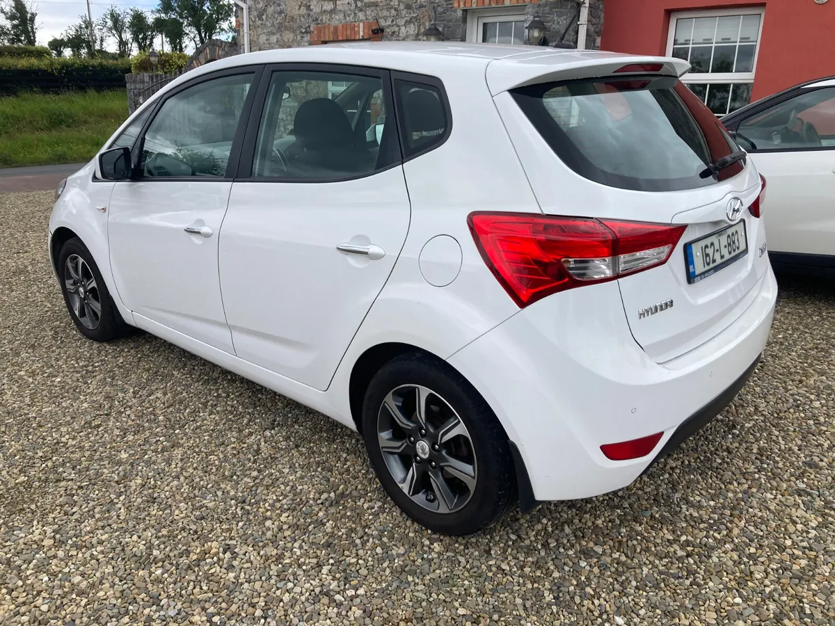 Hyundai ix20 2016 Automatic Transmission - Image 4