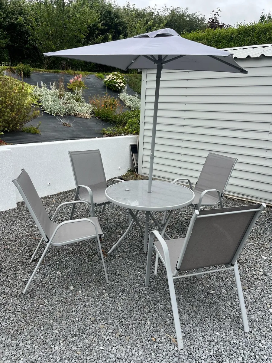 Outdoor Table, Chairs and Sunshade set - Image 2