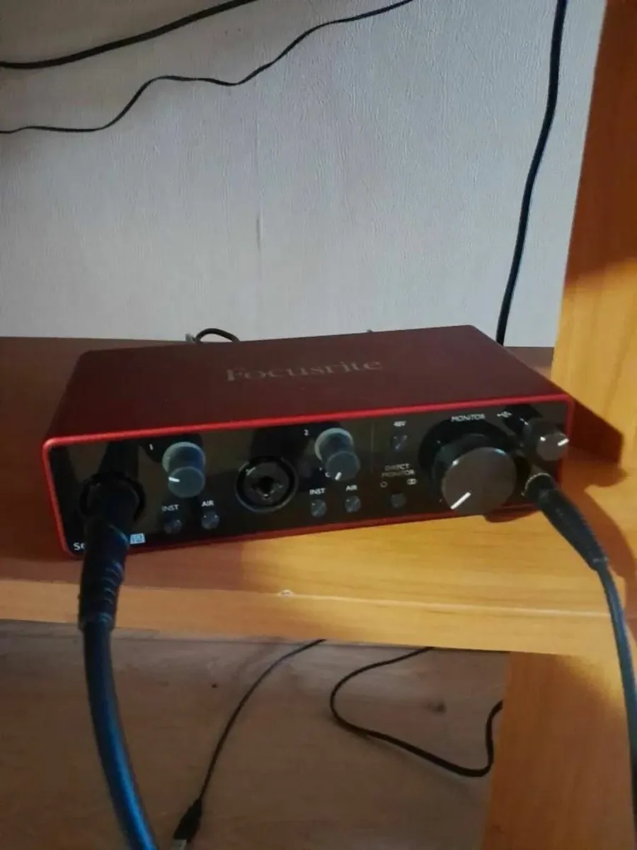Focusrite Scarlett 2i2 3rd Gen Studio - Image 4