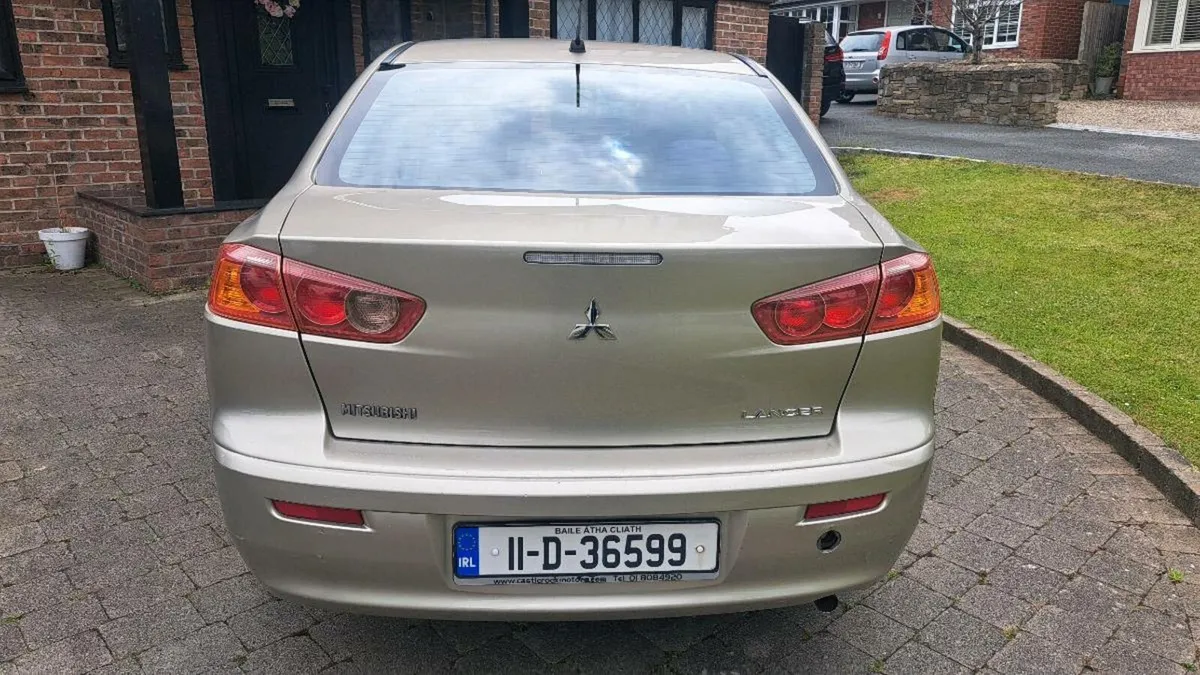 MITSUBISHI LANCER 1.5 PETROL 2011 VERY CLEAN CAR - Image 2