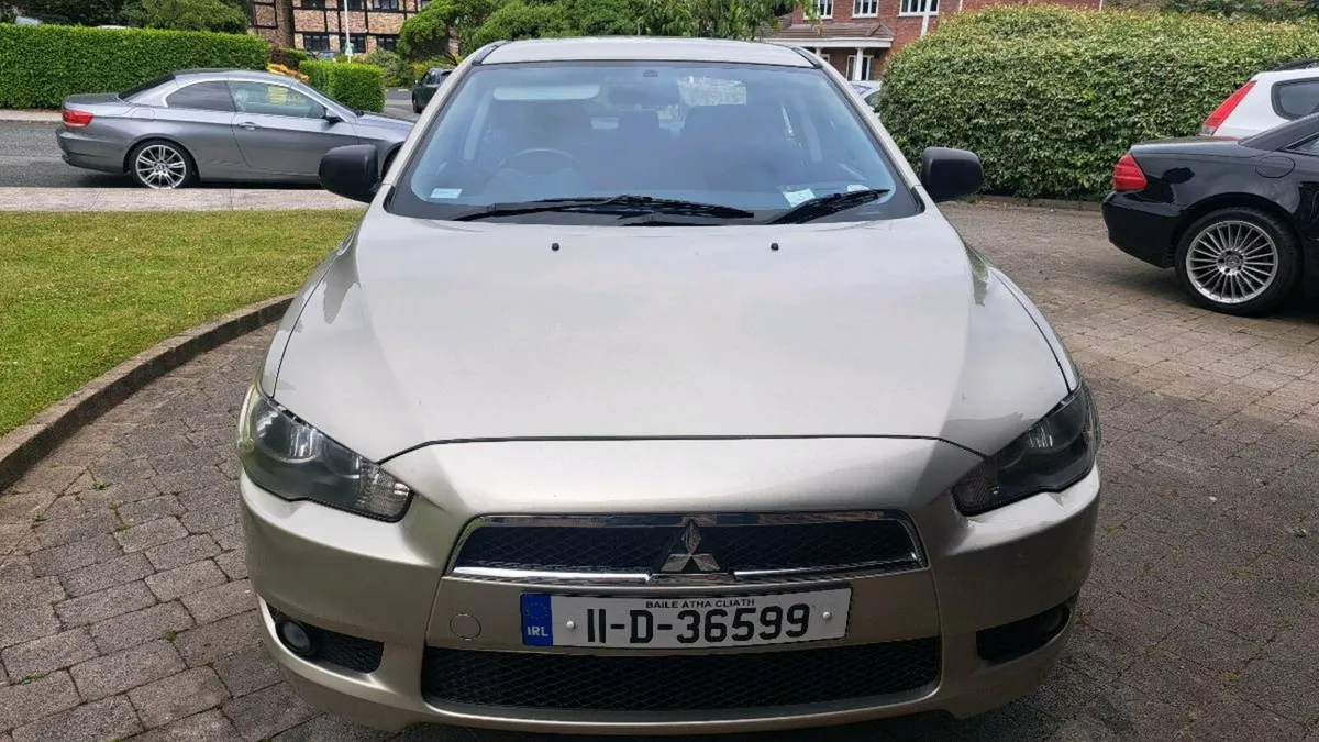 MITSUBISHI LANCER 1.5 PETROL 2011 VERY CLEAN CAR - Image 3