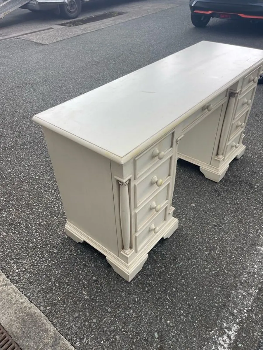 dressing table - Image 2
