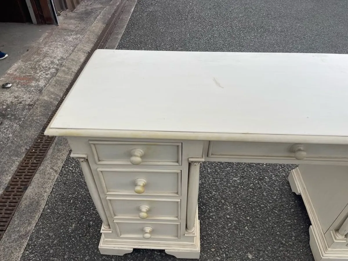 dressing table - Image 3