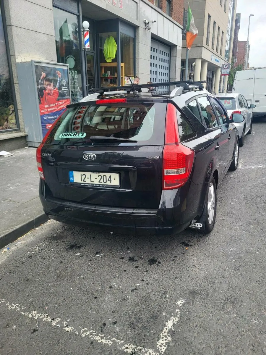Kia ceed estate - Image 4