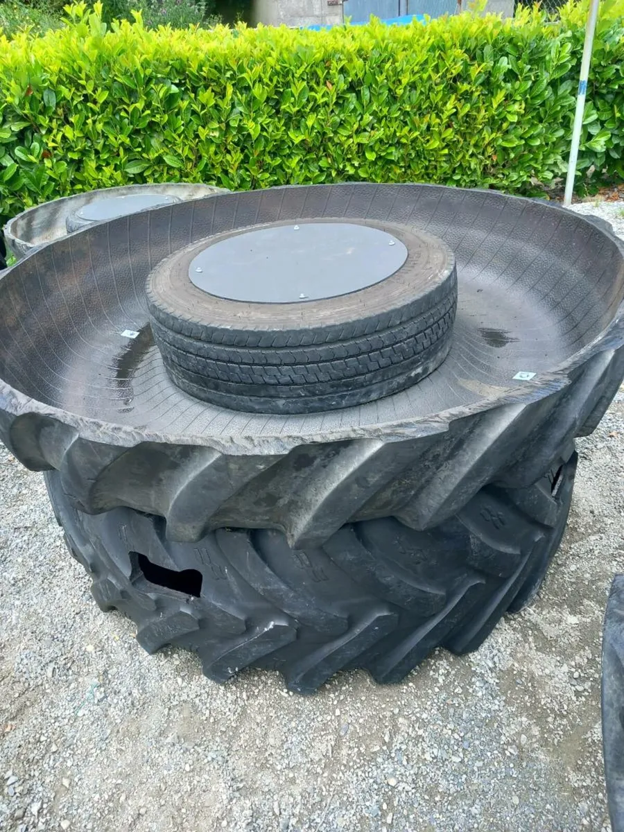 Cattle/ horse / Fully Rubber feeding troughs - Image 1