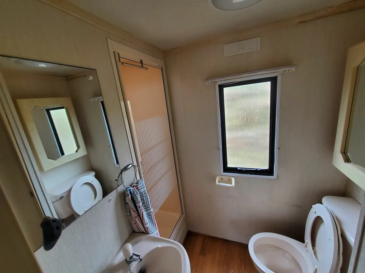 Mobile Home - Image 2