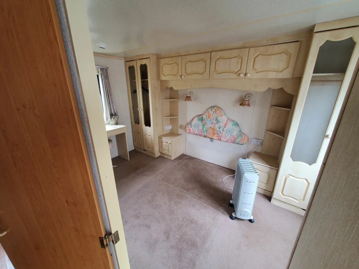 Mobile Home - Image 4
