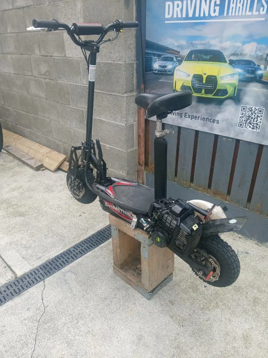petrol scooter - Image 2