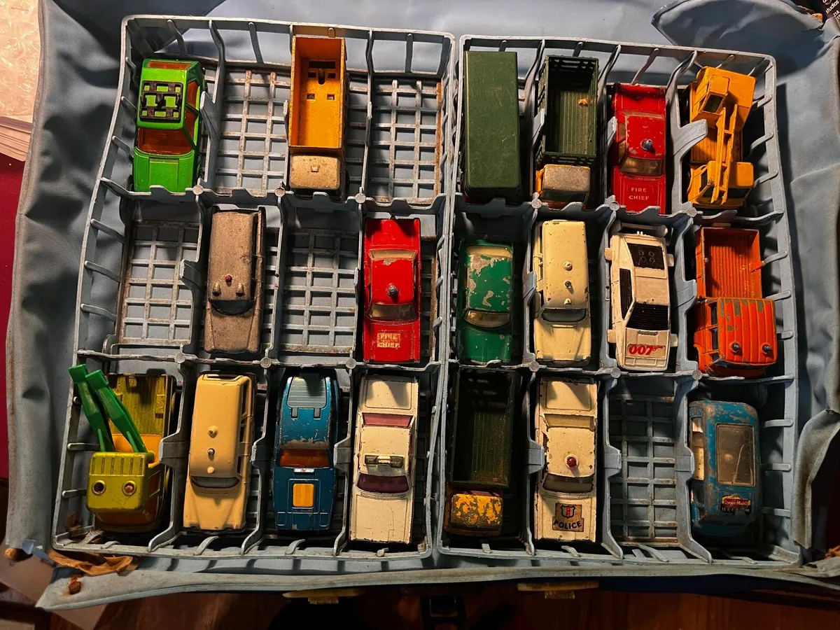 Old matchbox toys - Image 2