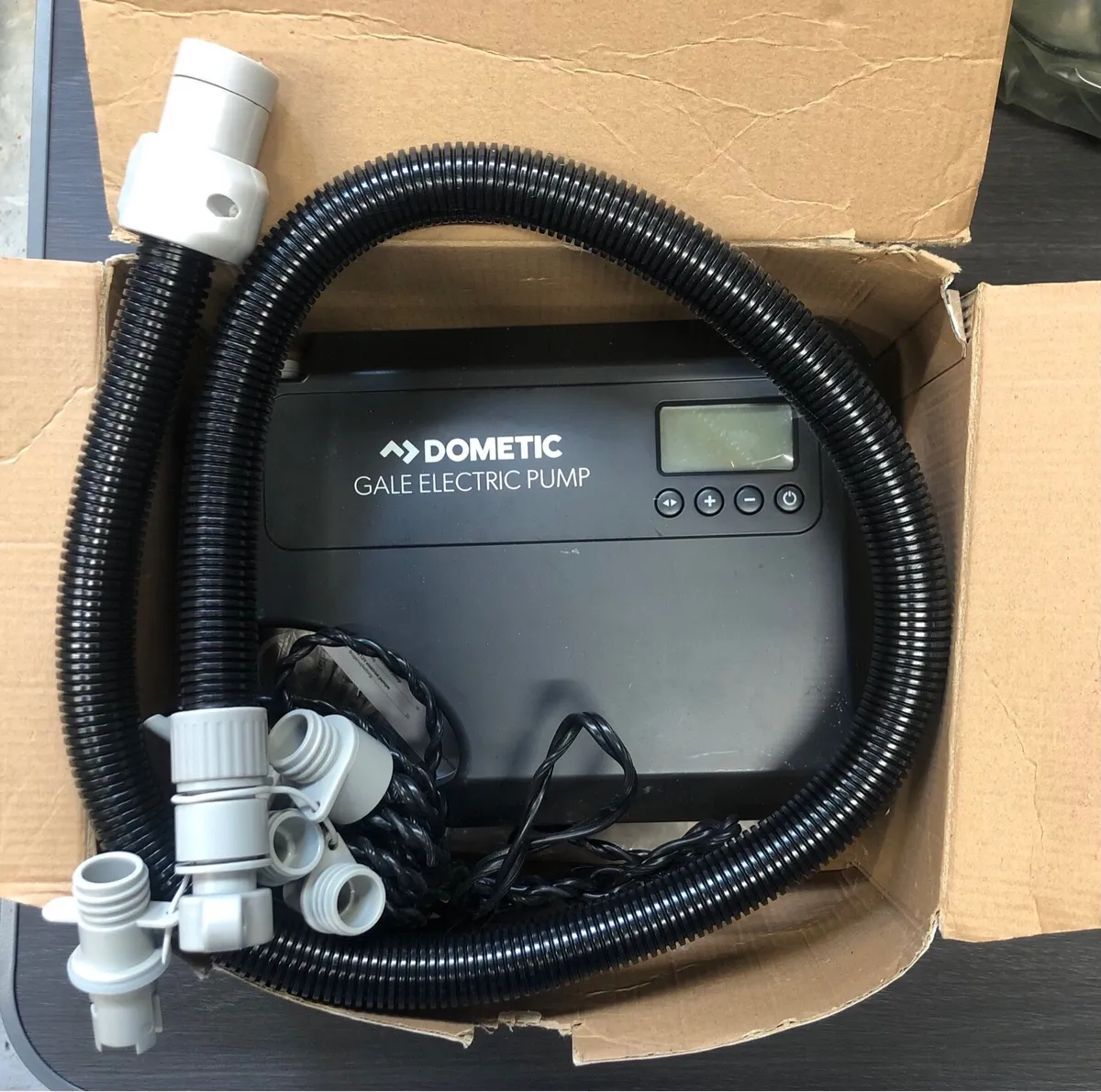 DOMETIC air awning/tent pump - Image 2